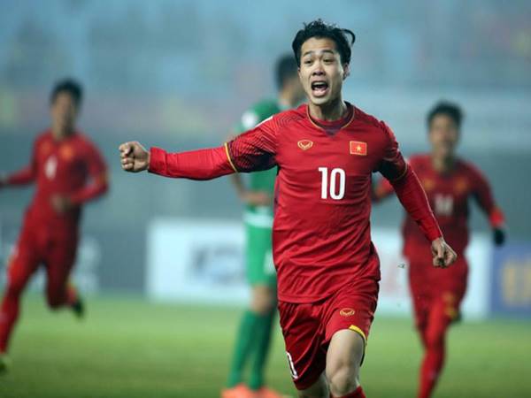 Tiết lộ cực sốc về mức lương cầu thủ bóng đá Việt Nam