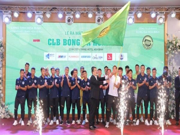 Tin bóng đá Việt Nam 23/4: CLB Hòa Bình trình làng bóng đá Việt Nam