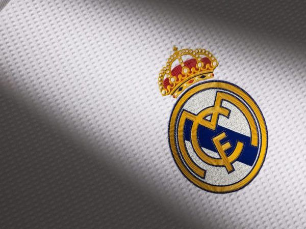 Logo Real Madrid đã thay đổi ra sao trong suốt lịch sử?