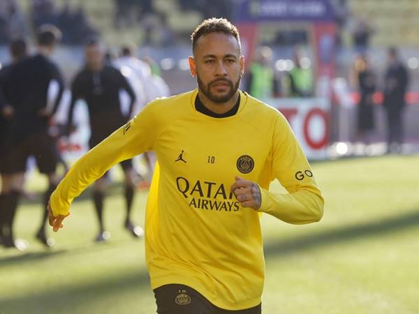 Bóng đá Quốc Tế ngày 13/2: Neymar tranh cãi với sếp PSG