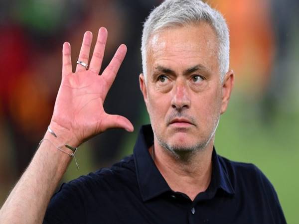Tin bóng đá 19/5: Huyền thoại muốn giữ Mourinho ở lại Roma