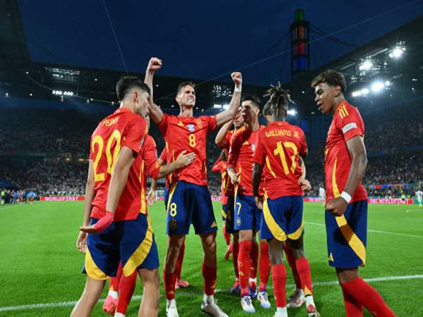 Bóng đá EURO 1/7: ĐT Tây Ban Nha giành vé đi tiếp để gặp ĐT Đức