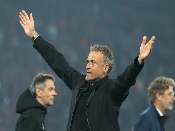 Bóng đá Anh: Luis Enrique - Kẻ hủy diệt NHA