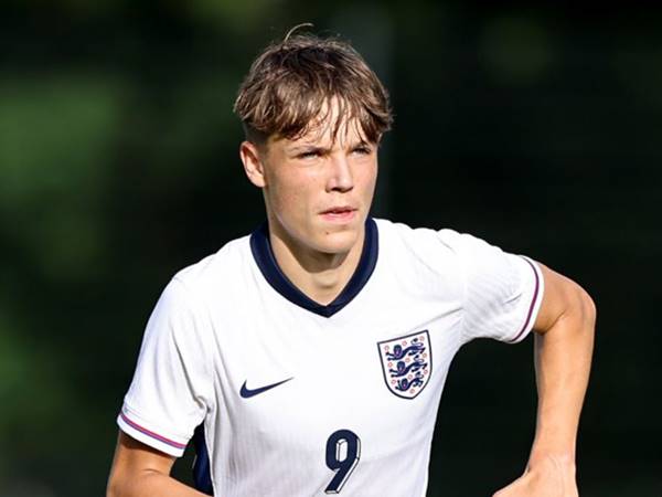 BĐQT 2/6: Arsenal sẵn sàng chiêu mộ thần đồng của Blackburn