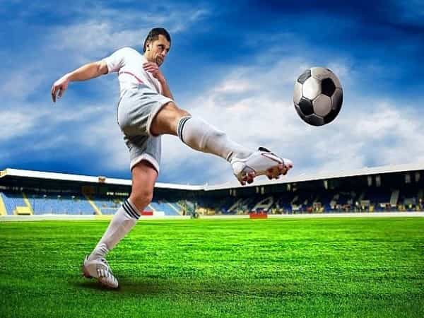 Cách đá bóng không mệt: Bí quyết giữ thể lực hiệu quả