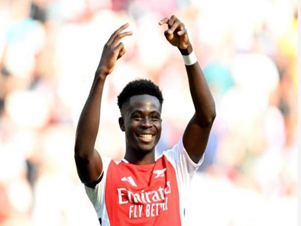 Arsenal quyết tâm giữ chân trụ cột Bukayo Saka