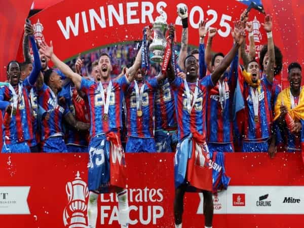 Tin C2: Crystal Palace thể hiện sức mạnh tại Conference League