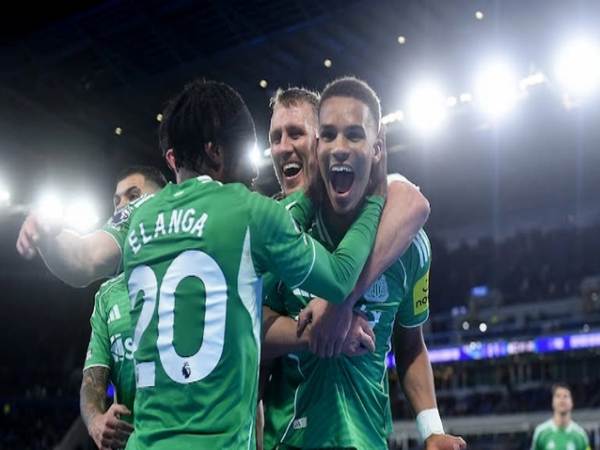 Nhận định Newcastle vs Tottenham 3h15 ngày 3/12